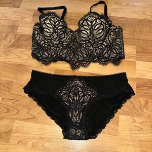 Victoria's Secret Black Crochet Lace Long Line Corset Bustier and Panty Set